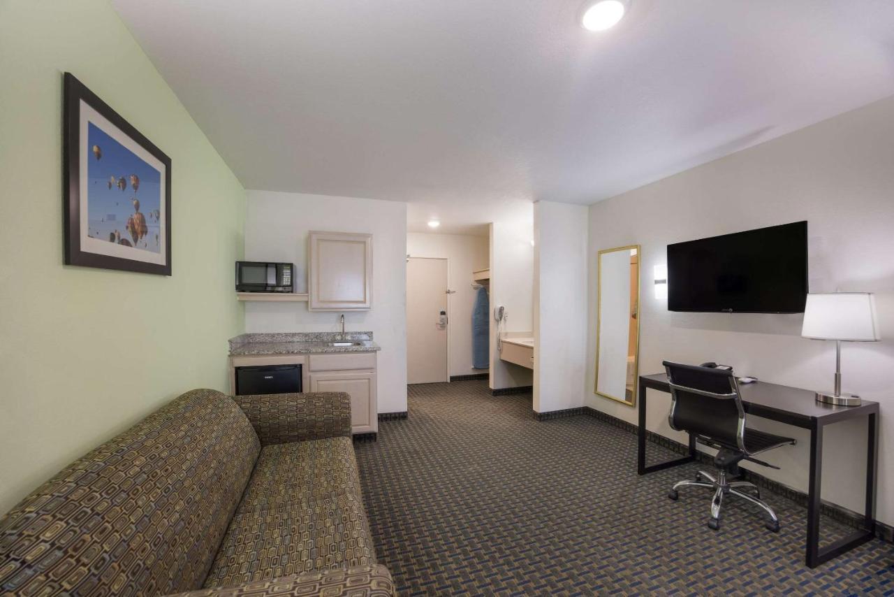 Quality Inn & Suites Clayton, Nm מראה חיצוני תמונה