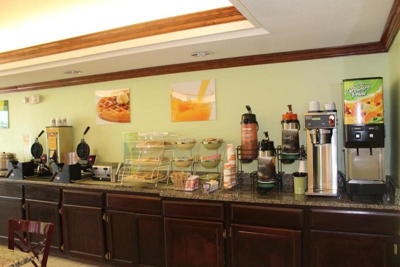 Quality Inn & Suites Clayton, Nm מראה חיצוני תמונה